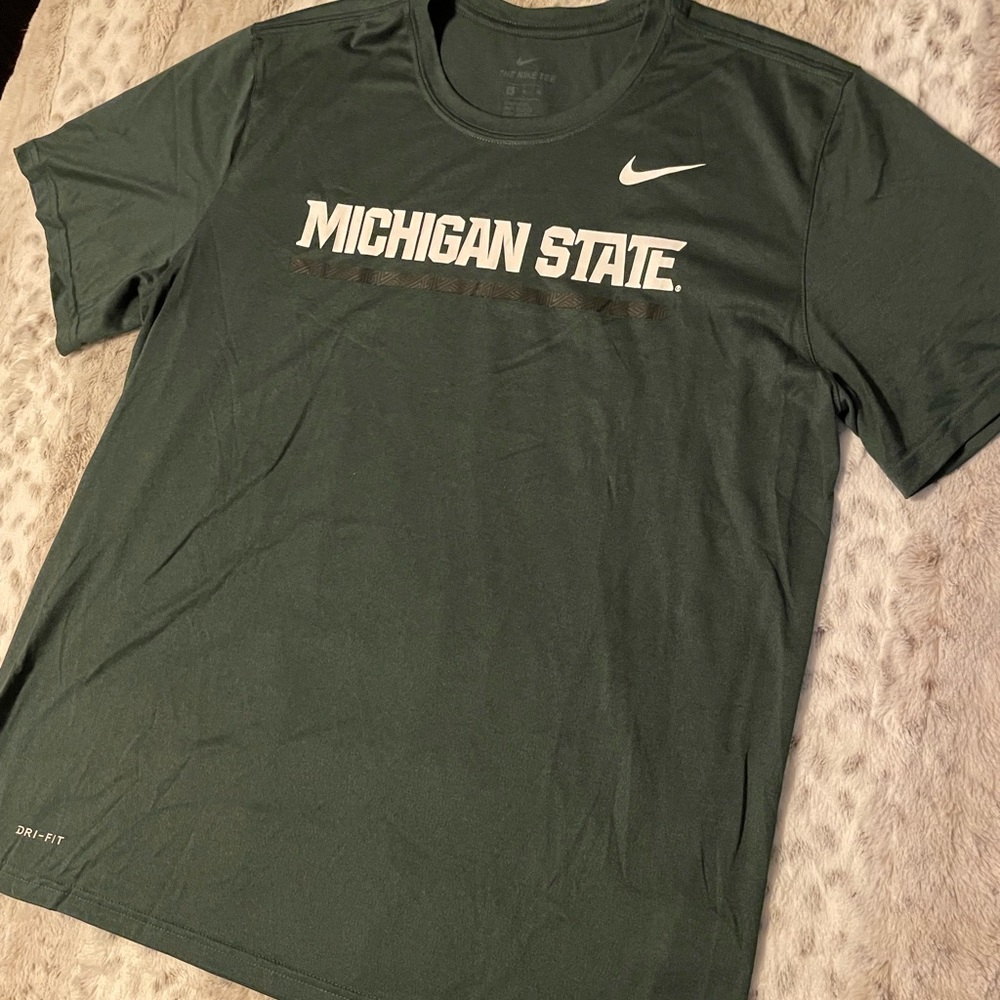 NIKE Michigan state Spartans T-shirt